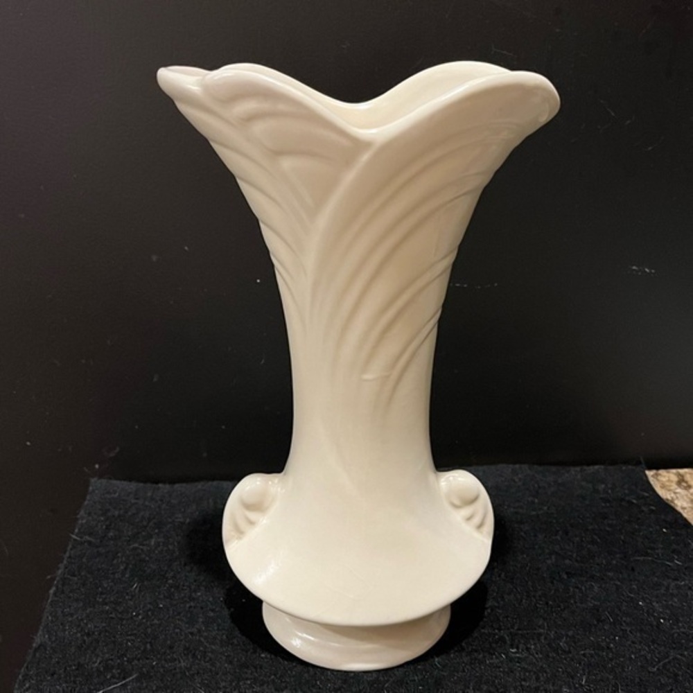 Vintage Shawnee Pottery Vase Ruffled Rim Pedestal Base 9" Matte Cream USA
